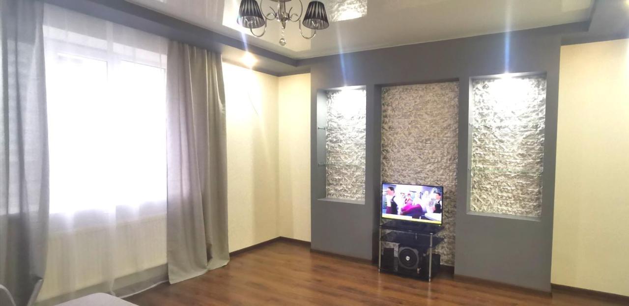 Lavina Apartments Sumî Exterior foto