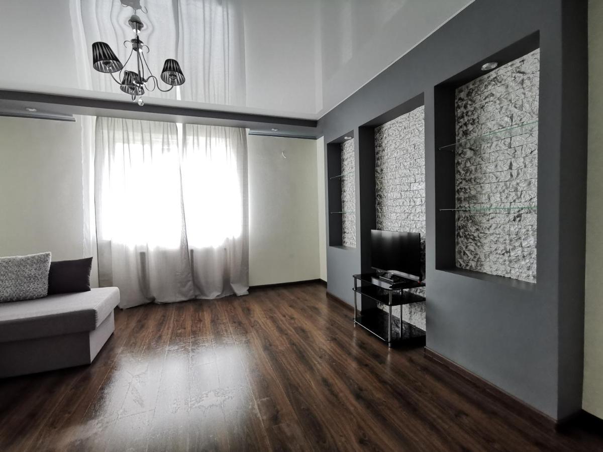 Lavina Apartments Sumî Exterior foto
